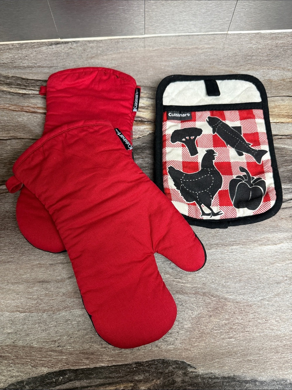 Cuisinart Oven Mitt Pot Holder Bundle